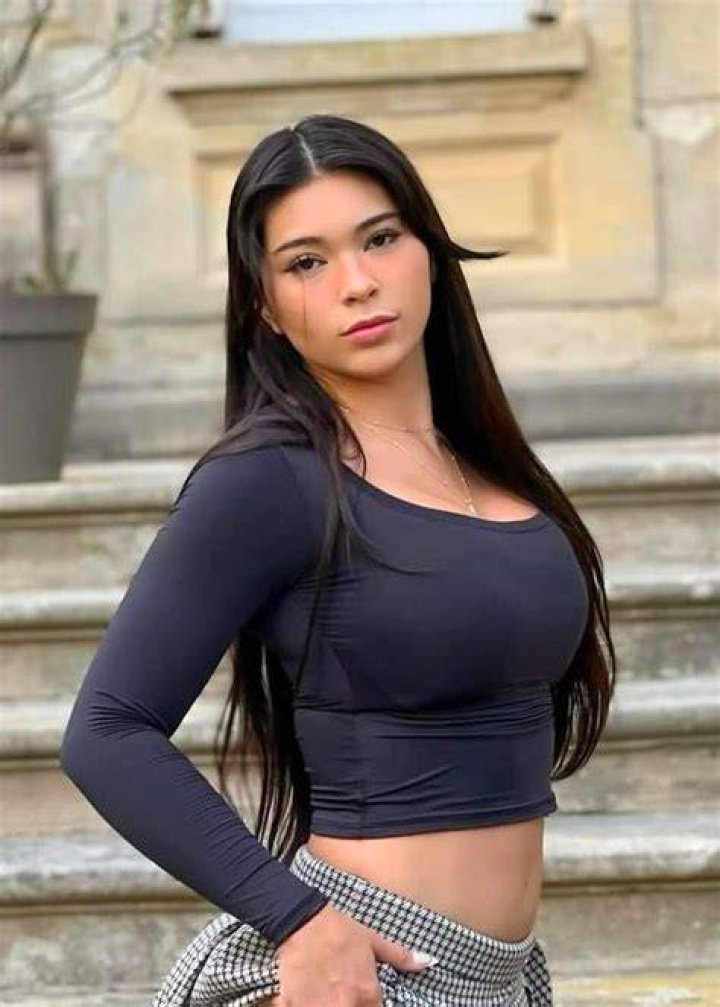 A Comprehensive Insight into Aishah Sofey and the OnlyFans Leak Controversy
