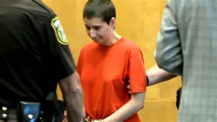 Chilling Crime Scene Photos from the Murder of Gypsy Rose Blanchard's Mother: A Deep Dive into a Disturbing Case