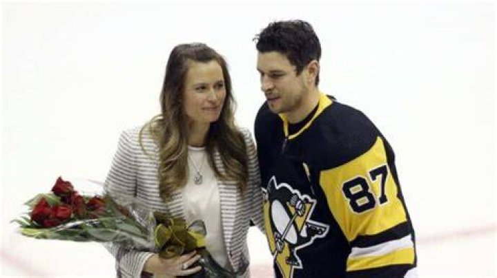Discovering the Life of Sidney Crosby's Wife: A Deep Dive into the Woman Behind the Hockey Legend
