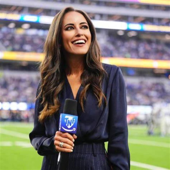 Kaylee Hartung Eye Surgery: A Comprehensive Look into Her Journey and Recovery