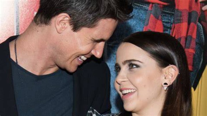 Mae Whitman Partner: A Deep Dive into Her Relationships and Personal Life