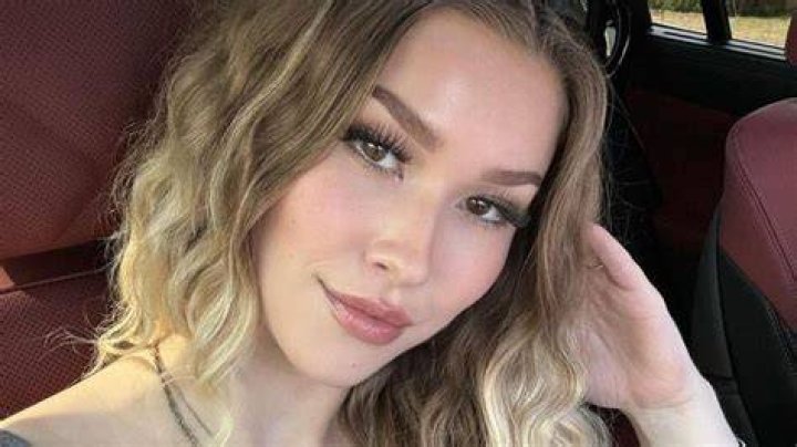 Sondra Blust Leaked OnlyFans: The Rise of an Internet Sensation